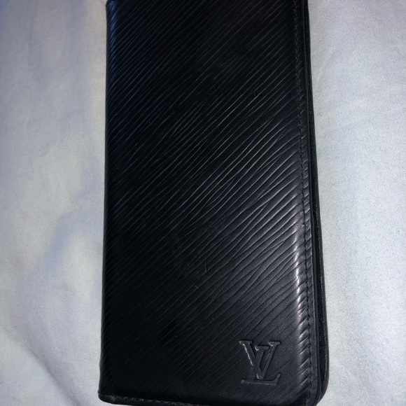 Louis Vuitton iPhone X/XS Phone Case Folio - Picture 1 of 3